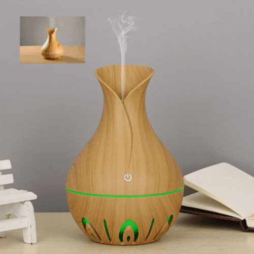 Difuzor de Aromaterapie cu Iluminare LED in 7 Culori, 300 ml + 12 uleiuri CADOU