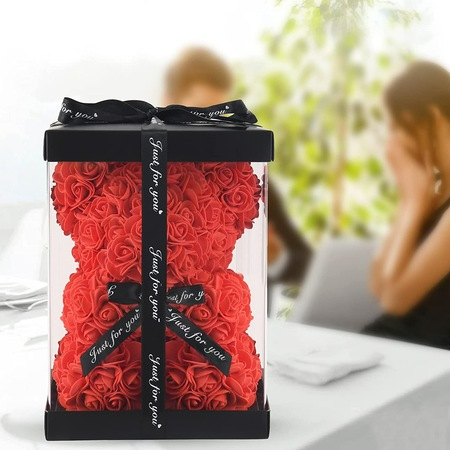 CADOU de Valentine's Day: Ursulet din trandafiri de sapun in cutie cadou, Inaltime 25cm