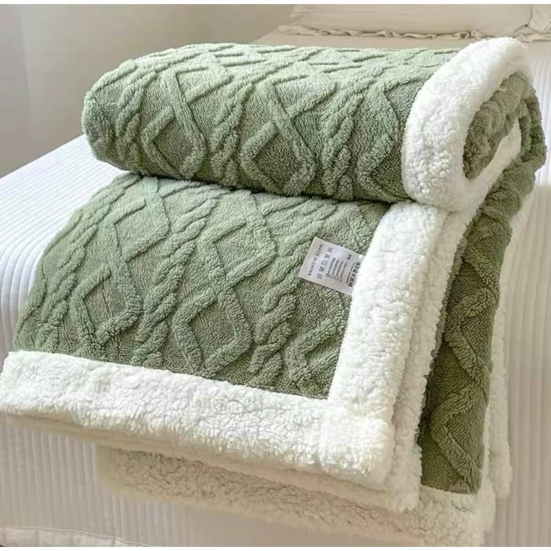 REDUCEREA ZILEI: Patura Cocolino Groasa Dubla, Super Soft, Tip Tricotaj, cu Blanita, 200 x 230 cm